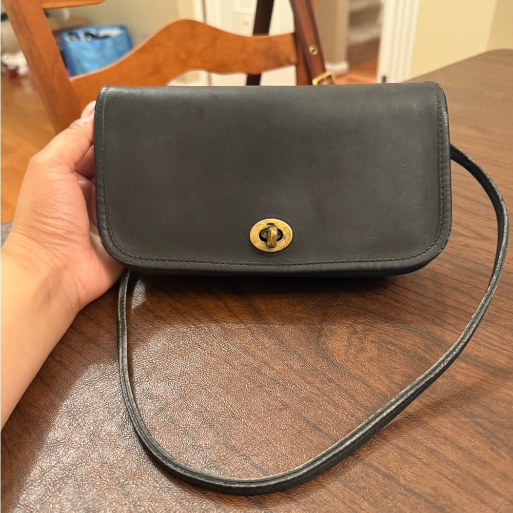 Project Vintage Coach Dinky